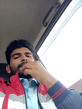 Snapshot of Roni1028 chatting on January 2025 08:11:01 AM Roni1028 online show from January 2025 08:11:01 AM