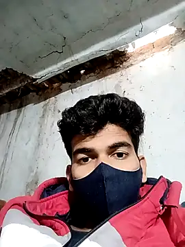 Snapshot of Roni1028 chatting on January 2025 04:44:02 AM Roni1028 online show from January 2025 04:44:02 AM