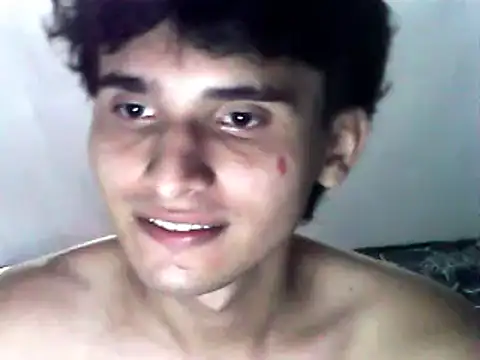 Snapshot of Charley_quin chatting on January 2025 02:21:02 AM Charley quin online show from January 2025 02:21:02 AM