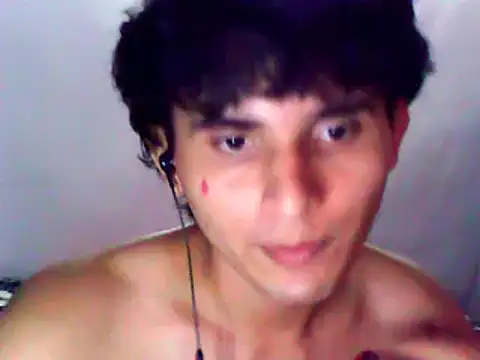 Snapshot of Charley_quin chatting on February 2025 02:44:02 AM Charley quin online show from February 2025 02:44:02 AM