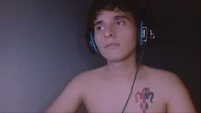 Snapshot of Charley_quin chatting on September 2025 03:49:01 AM Charley quin online show from September 2025 03:49:01 AM