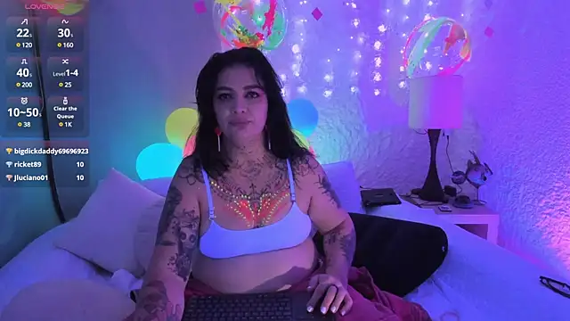 poisson ivy online show from March 2025 07:31:01 AM