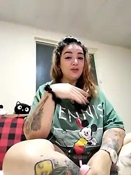 poisson ivy online show from October 2025 03:15:02 AM