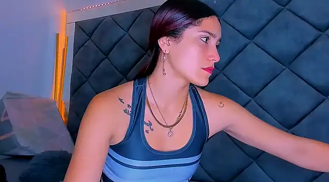 Nellyhills online show from March 2025 01:09:02 PM