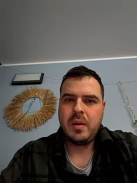 Snapshot of CuteMan33 chatting on January 2026 10:56:02 PM CuteMan33 online show from January 2026 10:56:02 PM