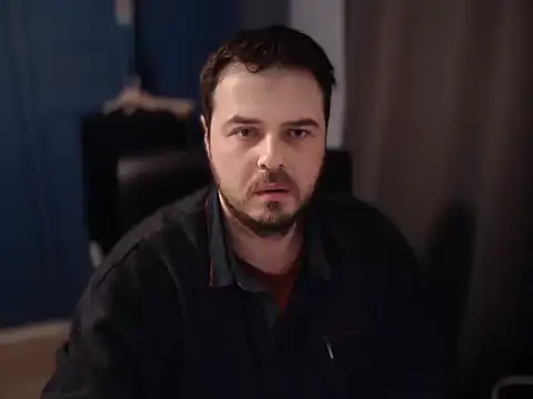 Snapshot of CuteMan33 chatting on February 2026 11:56:01 PM CuteMan33 online show from February 2026 11:56:01 PM