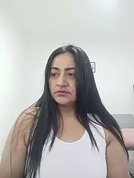 Adele Sweett online show from November 2025 10:37:02 AM