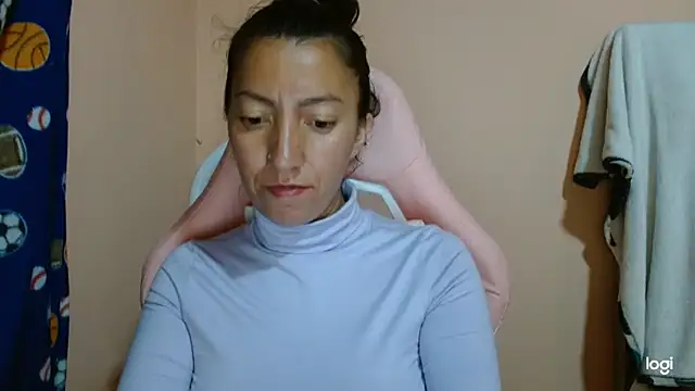 kaybabyhot online show from April 2026 03:10:02 PM