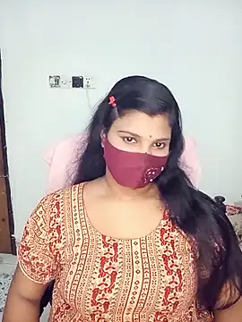 Hot-Angel  online show from October 2025 04:40:02 PM