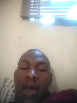 Snapshot of zuludog chatting on July 2026 06:04:02 AM zuludog online show from July 2026 06:04:02 AM