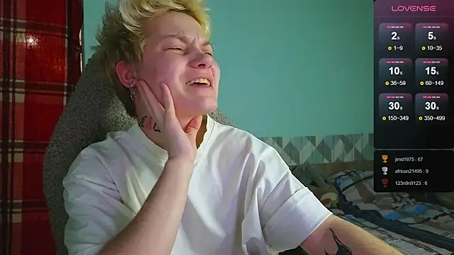 Snapshot of esajukyy chatting on December 2024 05:58:02 PM esajukyy online show from December 2024 05:58:02 PM