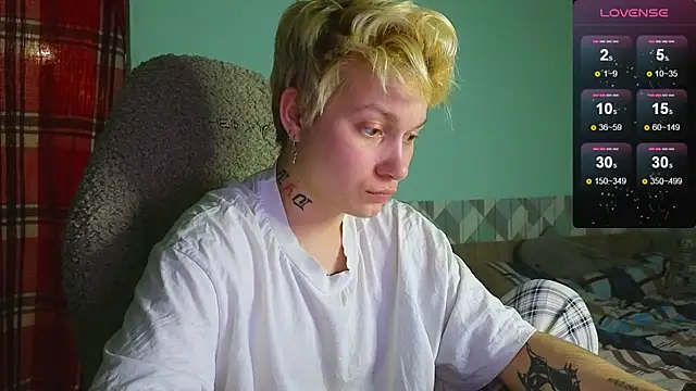 Snapshot of esajukyy chatting on December 2024 12:49:02 PM esajukyy online show from December 2024 12:49:02 PM