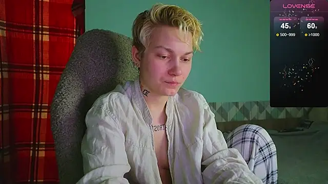 Snapshot of esajukyy chatting on December 2024 02:57:02 PM esajukyy online show from December 2024 02:57:02 PM