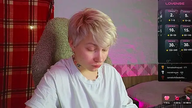 Snapshot of esajukyy chatting on December 2024 02:54:01 PM esajukyy online show from December 2024 02:54:01 PM