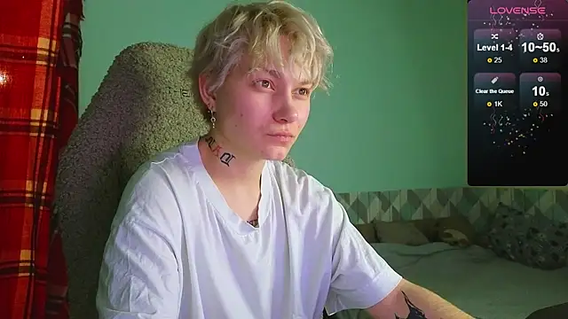 Snapshot of esajukyy chatting on December 2024 06:16:02 PM esajukyy online show from December 2024 06:16:02 PM