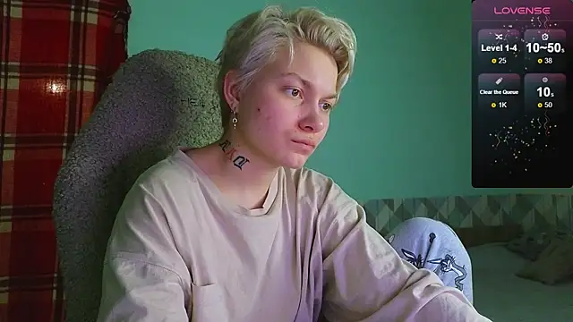 Snapshot of esajukyy chatting on January 2025 12:35:02 PM esajukyy online show from January 2025 12:35:02 PM