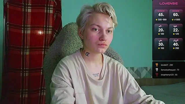 Snapshot of esajukyy chatting on January 2025 03:40:02 PM esajukyy online show from January 2025 03:40:02 PM