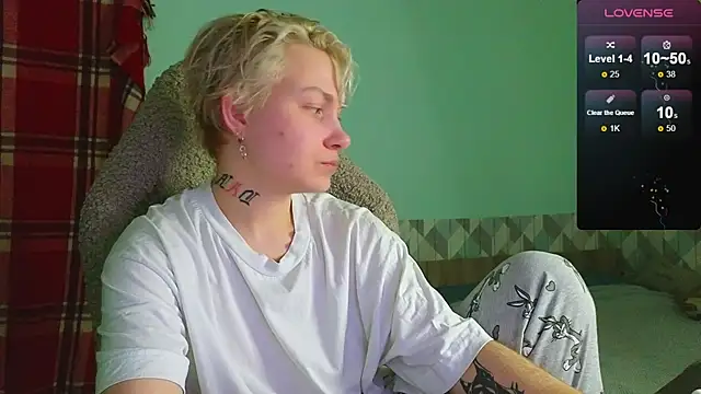 Snapshot of esajukyy chatting on January 2025 05:26:02 PM esajukyy online show from January 2025 05:26:02 PM