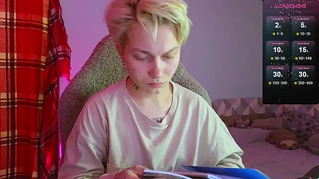 Snapshot of esajukyy chatting on January 2025 11:56:01 AM esajukyy online show from January 2025 11:56:01 AM