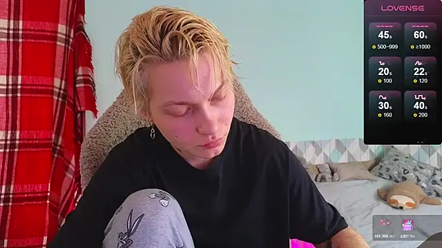 Snapshot of esajukyy chatting on January 2025 06:03:01 AM esajukyy online show from January 2025 06:03:01 AM