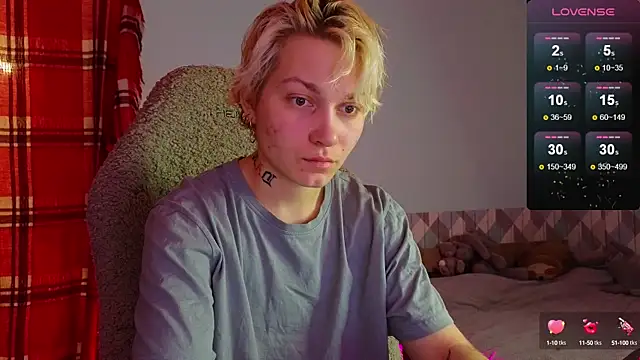 Snapshot of esajukyy chatting on February 2025 03:29:01 PM esajukyy online show from February 2025 03:29:01 PM