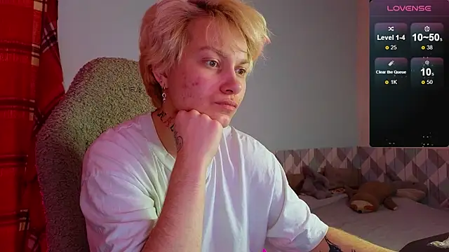 Snapshot of esajukyy chatting on February 2025 06:05:01 PM esajukyy online show from February 2025 06:05:01 PM