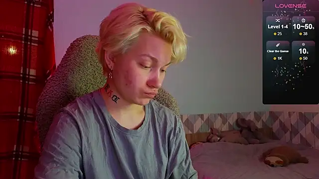 Snapshot of esajukyy chatting on March 2025 02:18:02 PM esajukyy online show from March 2025 02:18:02 PM