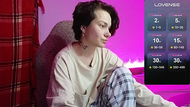 Snapshot of esajukyy chatting on October 2025 02:15:01 PM esajukyy online show from October 2025 02:15:01 PM