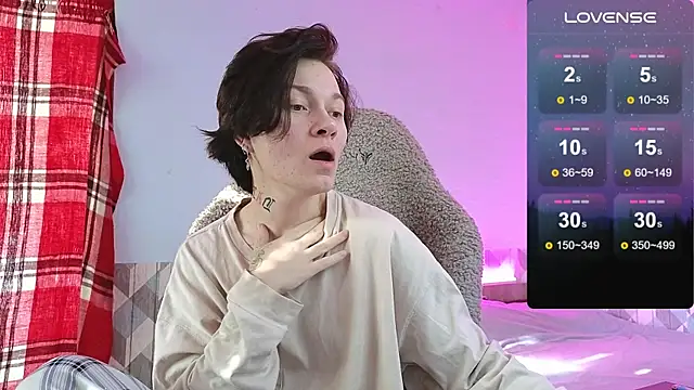 Snapshot of esajukyy chatting on October 2025 04:31:02 AM esajukyy online show from October 2025 04:31:02 AM