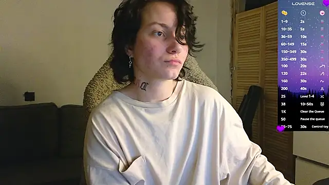 esajukyy online show from March 2026 01:25:01 PM