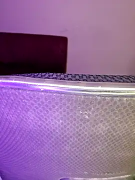 Olivia3 online show from November 2025 06:19:01 PM