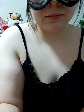 Snapshot of Miranda_Nancy chatting on January 2025 05:05:01 PM Miranda Nancy online show from January 2025 05:05:01 PM