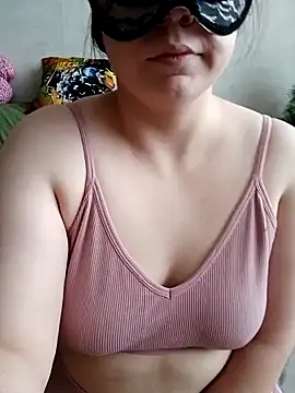 Snapshot of Miranda_Nancy chatting on January 2025 10:20:02 AM Miranda Nancy online show from January 2025 10:20:02 AM