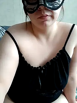 Snapshot of Miranda_Nancy chatting on March 2025 06:38:02 AM Miranda Nancy online show from March 2025 06:38:02 AM