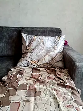 Snapshot of Miranda_Nancy chatting on March 2025 11:33:02 AM Miranda Nancy online show from March 2025 11:33:02 AM