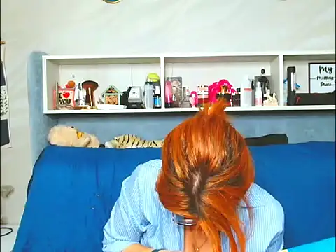 Natali3855 online show from February 2025 05:48:02 PM