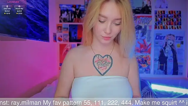 AliceMilman online show from October 2025 10:22:02 AM