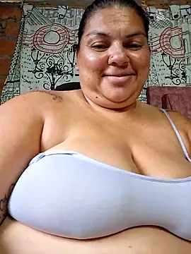 chubby sexy big tits online show from September 2025 10:00:01 PM