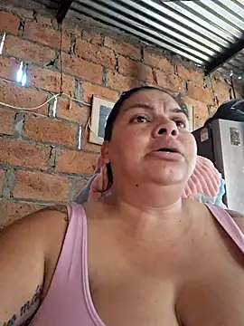 chubby sexy big tits online show from September 2025 07:15:01 PM