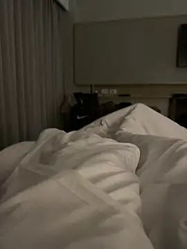 knudelboy2 online show from September 2025 03:21:01 AM