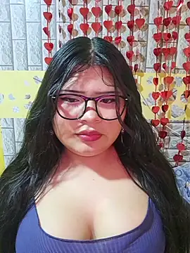 Snapshot of CANELA_9911 chatting on February 2026 01:57:01 AM CANELA 9911 online show from February 2026 01:57:01 AM