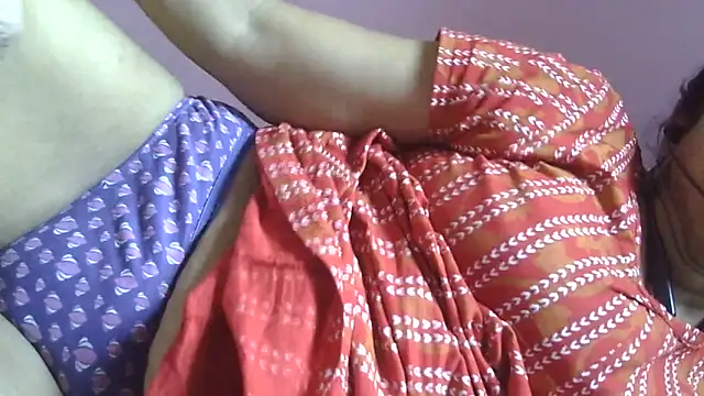 Snapshot of Suhana-sapna chatting on June 2026 06:52:02 AM Suhana-sapna online show from June 2026 06:52:02 AM