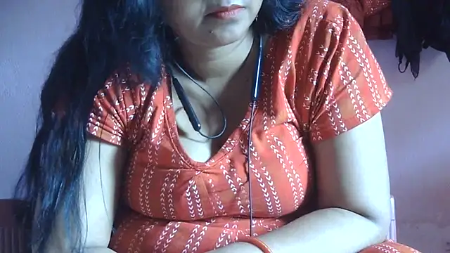 Snapshot of Suhana-sapna chatting on July 2026 07:23:02 AM Suhana-sapna online show from July 2026 07:23:02 AM
