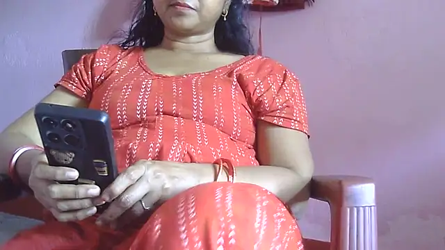 Snapshot of Suhana-sapna chatting on July 2026 06:24:01 AM Suhana-sapna online show from July 2026 06:24:01 AM