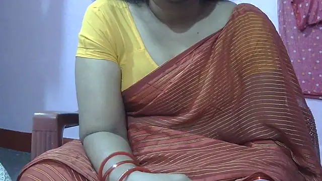 Snapshot of Suhana-sapna chatting on August 2026 05:59:01 PM Suhana-sapna online show from August 2026 05:59:01 PM