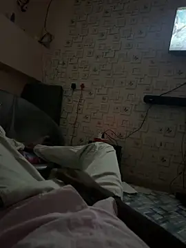 mahiking online show from March 2025 01:02:01 PM