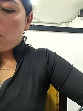 Noah Jhonson online show from January 2026 07:08:01 PM