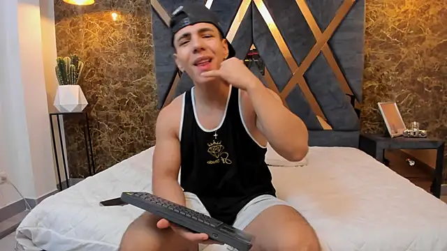 Flynn Riider online show from February 2025 11:24:02 AM