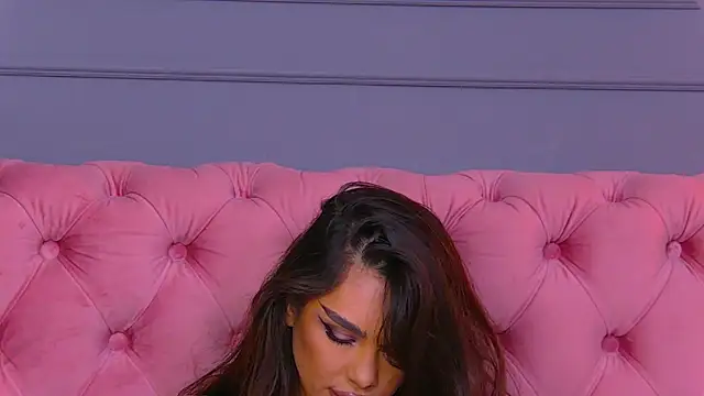 Nicole Diva online show from February 2025 01:05:02 PM