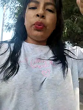 Danna-linyi online show from March 2025 02:13:02 PM